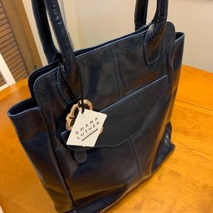 Shana Luther Charlie Tote - Patent Navy Leather